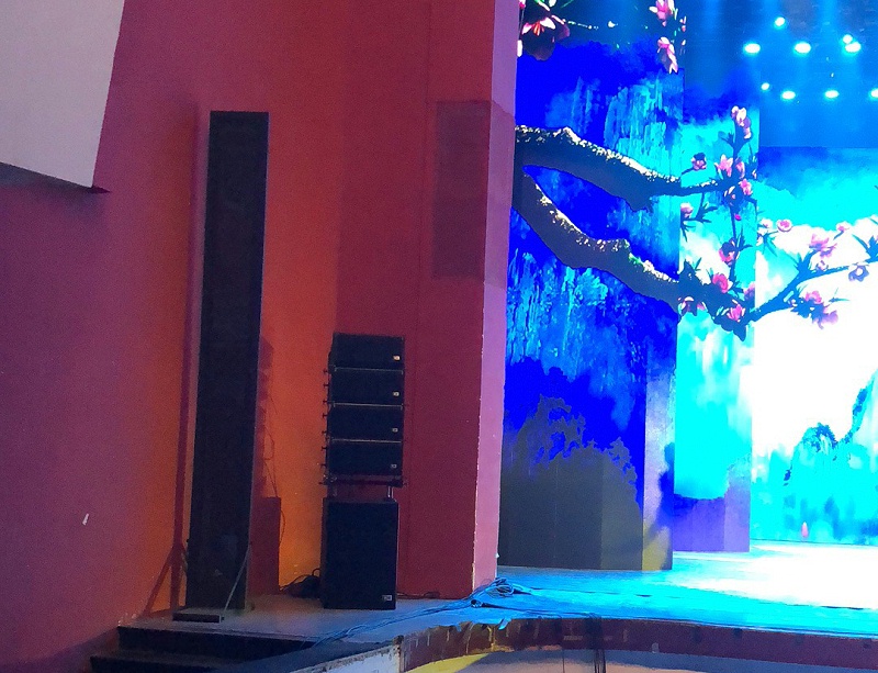 如何设计舞台草莓视频黄色APP系统及调试方法