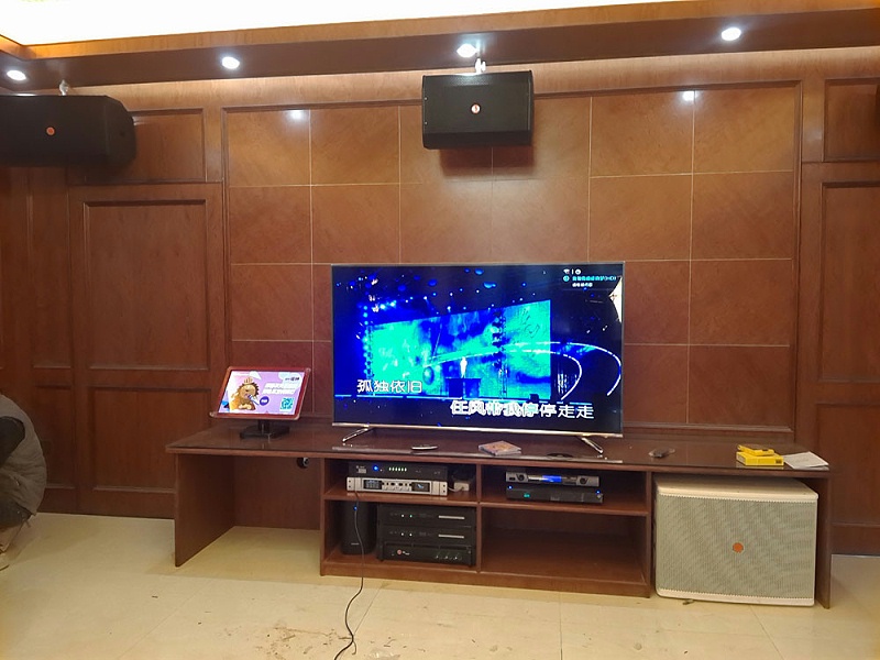安装家庭影院草莓视频黄色APP设备如何处理隔音