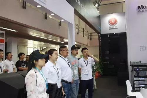 ZOBO草莓污视频下载2017PALM展收官
