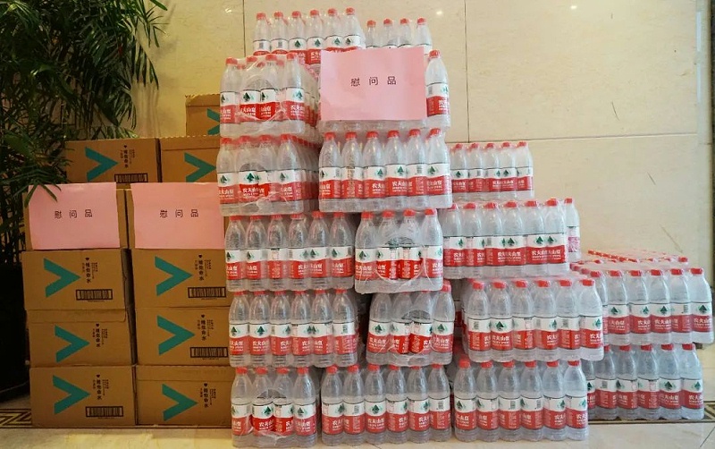 ZOBO草莓污视频下载工会丨丰台区总工会“送清凉”慰问活动