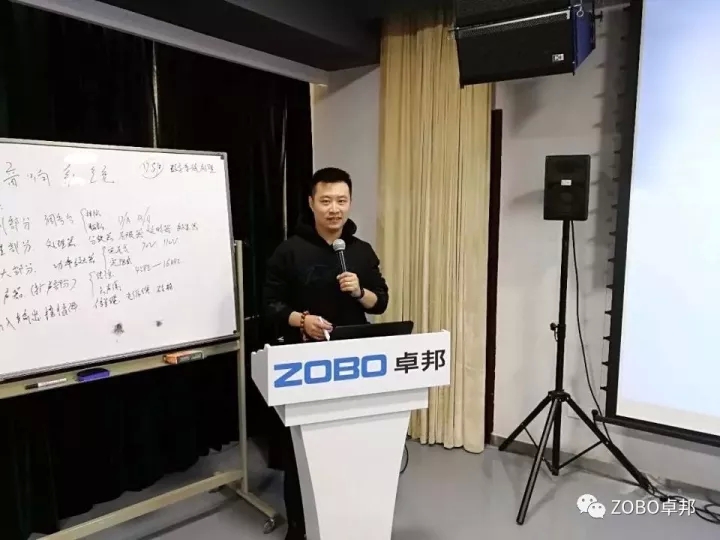 草莓污视频下载讲师刘老师