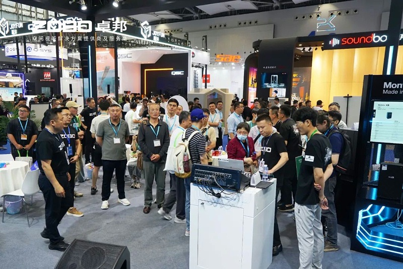 12人潮涌动，新品闪耀!ZOBO草莓污视频下载广州展首日引爆行业焦点