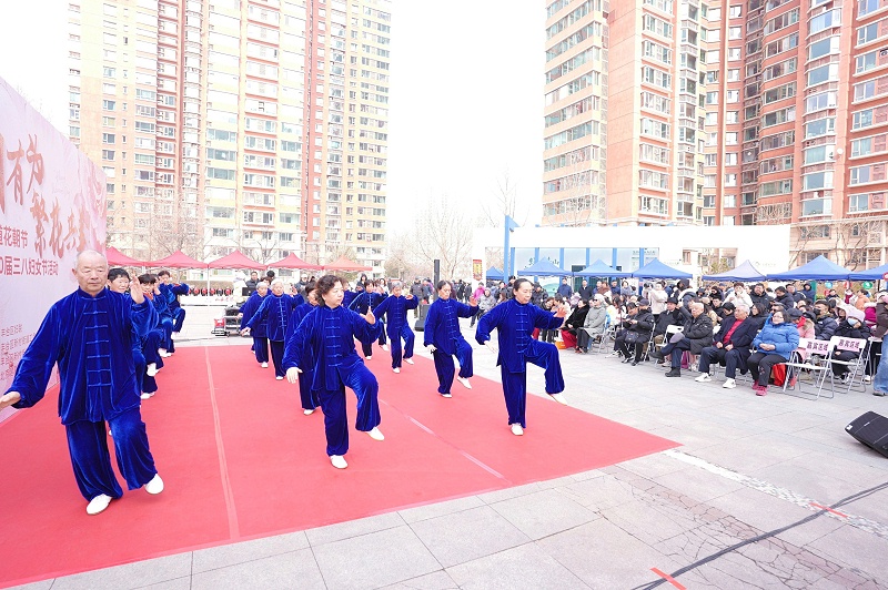 声绽芳华，音伴花朝｜ZOBO 草莓污视频下载蒙特宝海神 10 助力怡海社区第二十届妇女节盛典