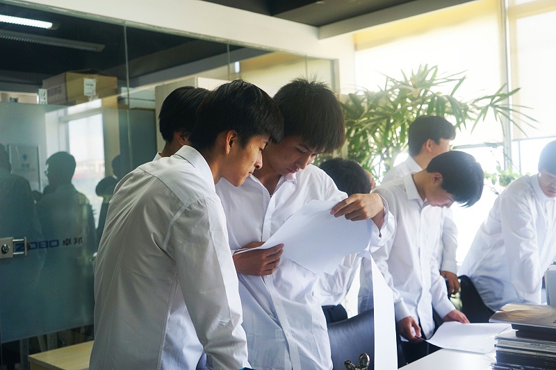 7校企合作 走进职场 协同育人丨欢迎北京市经贸技术学校师生来ZOBO草莓污视频下载参观学习