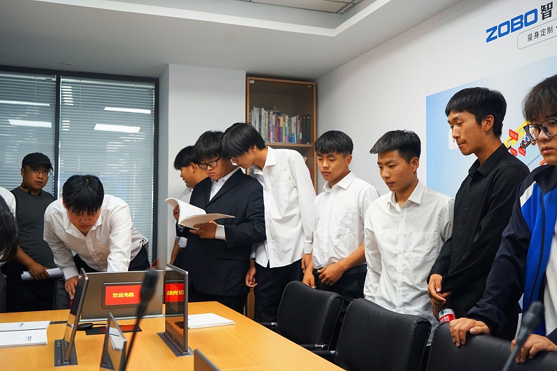 13校企合作 走进职场 协同育人丨欢迎北京市经贸技术学校师生来ZOBO草莓污视频下载参观学习