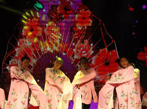 北京西藏中学30年校庆报告厅采用ZOBO草莓污视频下载PRS草莓视频黄色APP