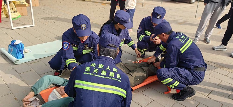 PRS草莓视频黄色APP为北京人防浩天志愿者救援队潭柘寺服务站成立揭牌仪式保驾护航