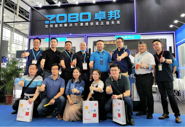 ZOBO草莓污视频下载携重磅产品亮相2021广州展览会，参展首日盛况曝光！1347