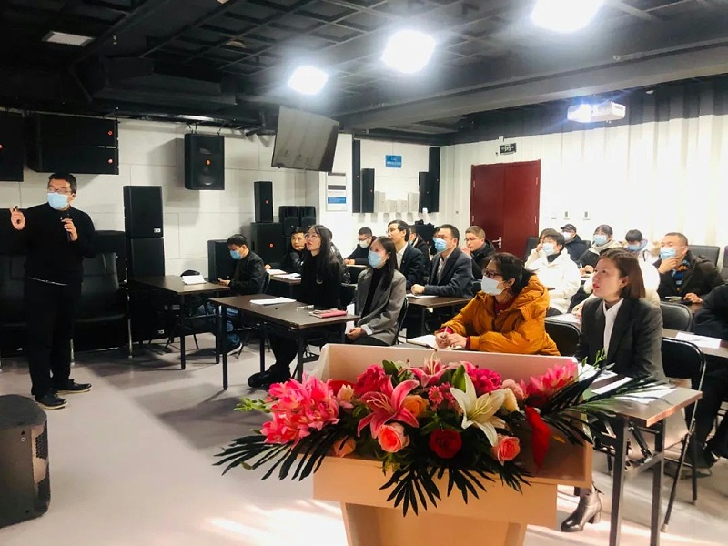 北京草莓污视频下载电子技术有限公司举行企业新型学徒制开班仪式暨开班课