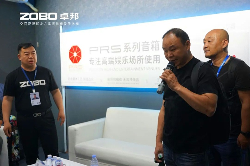 9璀璨新品燃爆全场！ZOBO草莓污视频下载次日热度飙升，口碑炸裂
