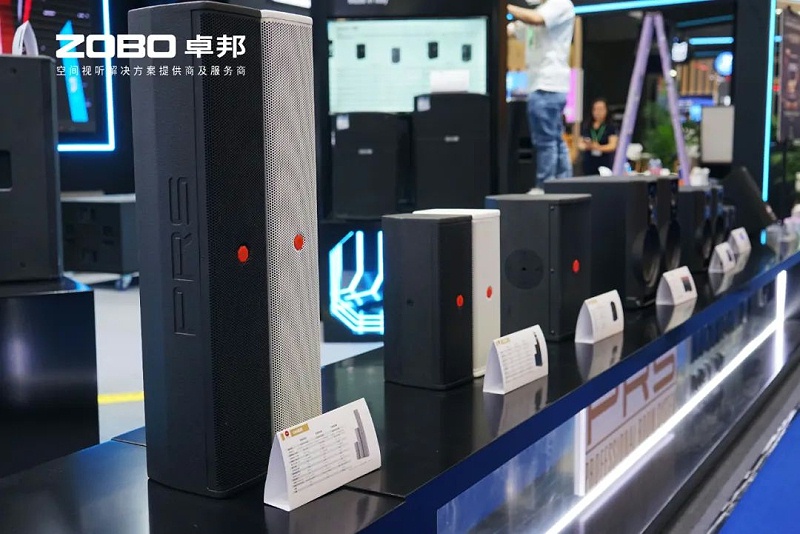 16璀璨新品燃爆全场！ZOBO草莓污视频下载次日热度飙升，口碑炸裂