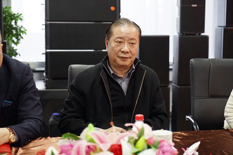 热烈欢迎中国演艺设备技术协会理事长等领导一行莅临ZOBO草莓污视频下载调研指导