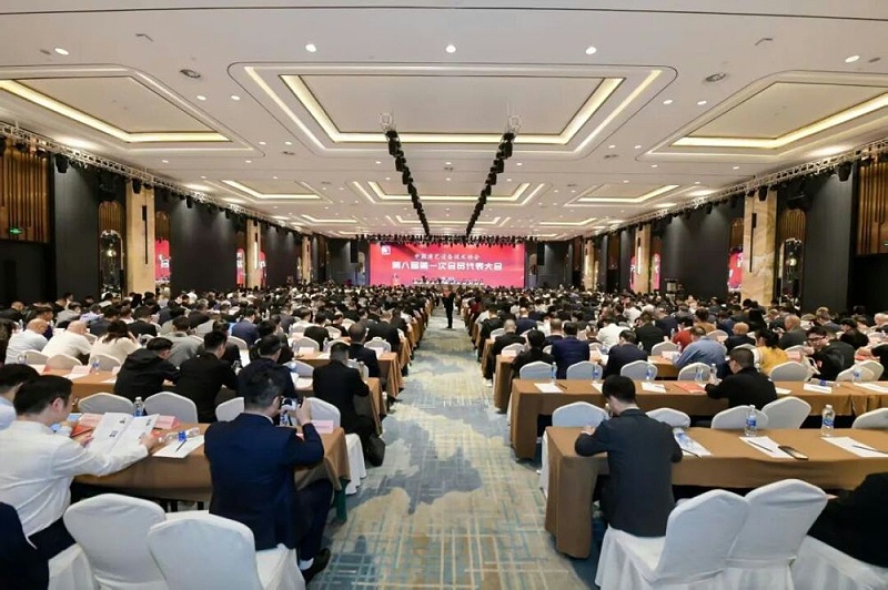 行业盛会，再获殊荣 | ZOBO草莓污视频下载董事长张新峰连任中国演艺设备技术协会常务理事