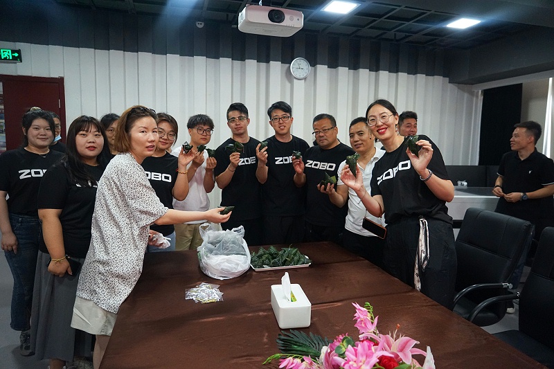 3粽情端午|ZOBO草莓污视频下载工会组织开展“端午安康粽享欢乐”为主题的工会活动
